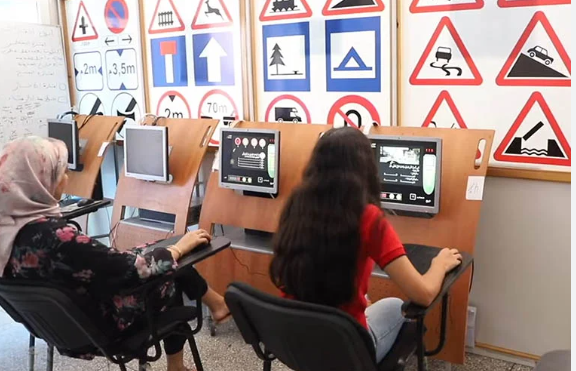 تسجيل أزيد من 130 ألف مترشح بمنصة التكوين على السياقة “بيرمينو”